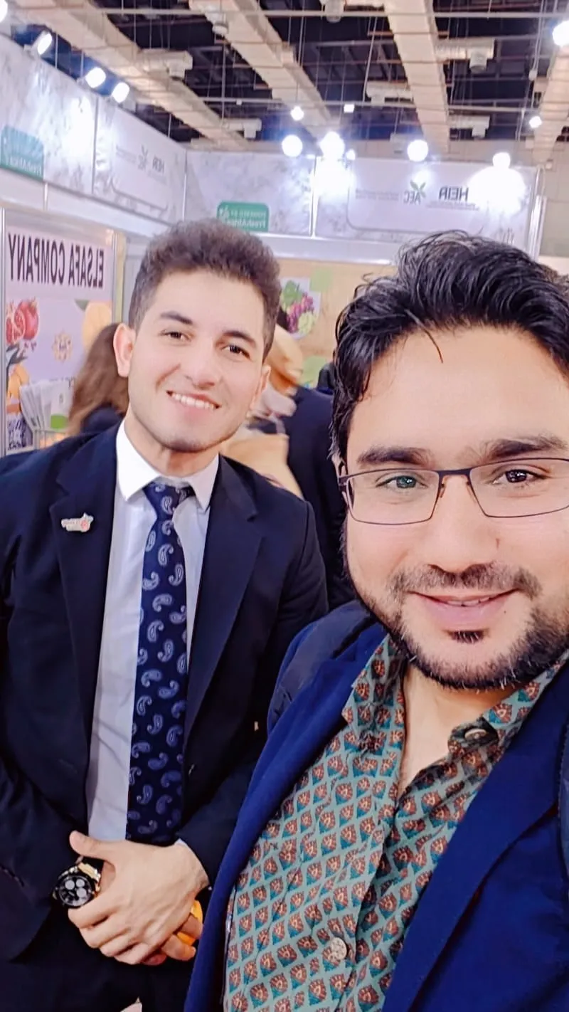 Mohammad Kashif Shaikh of Madiha Overseas with clients, partners and shipments, photo 49